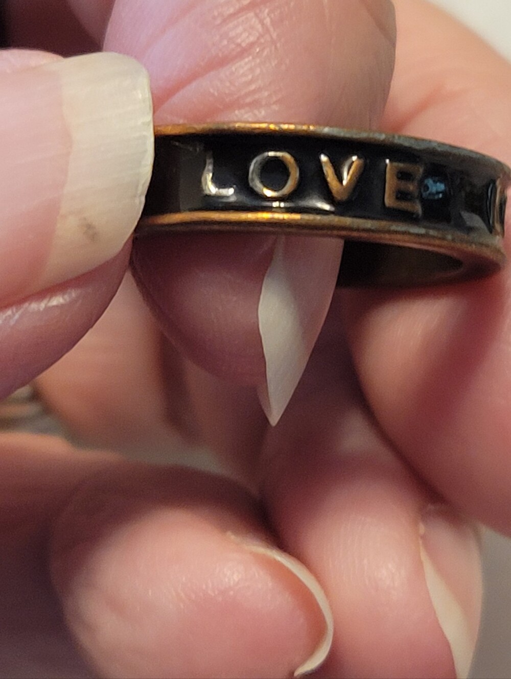Love RING SIZE 8 - Picture 5 of 6